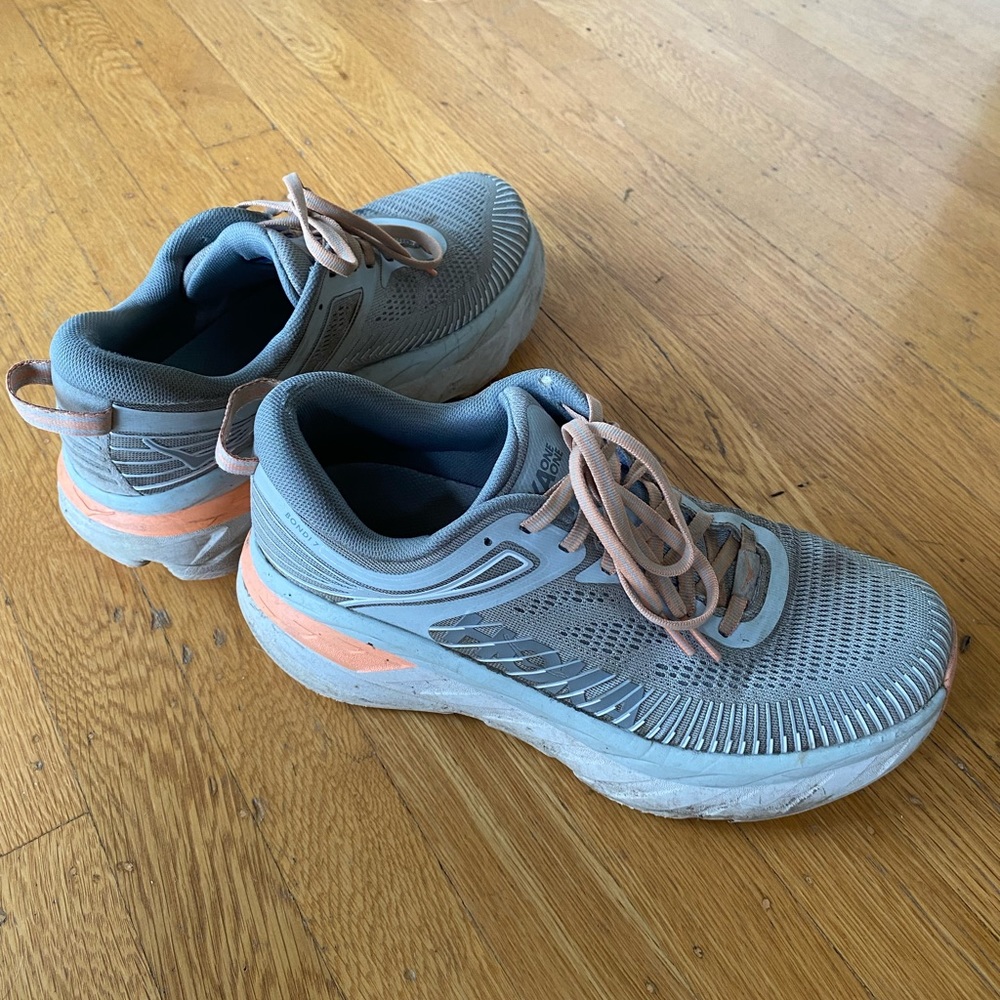Hoka Bondi 7 Wide (size 8.5)